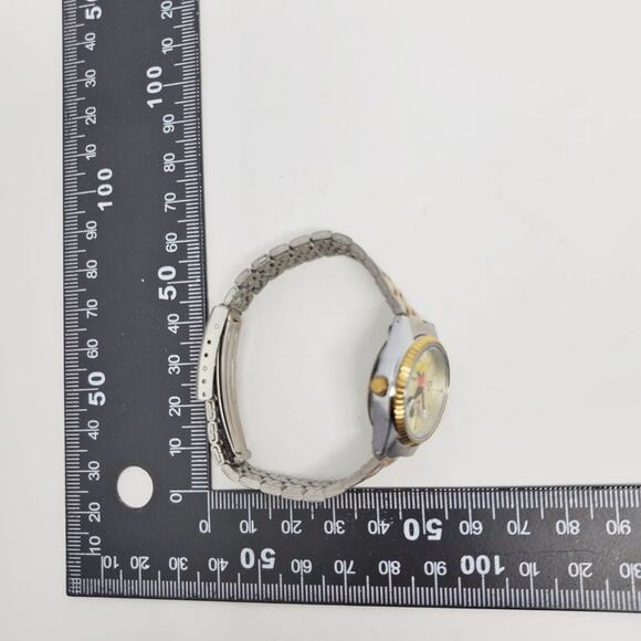 Disney X Lorus Mickey Mouse Vintage Quartz Metal Band Watch main image 4